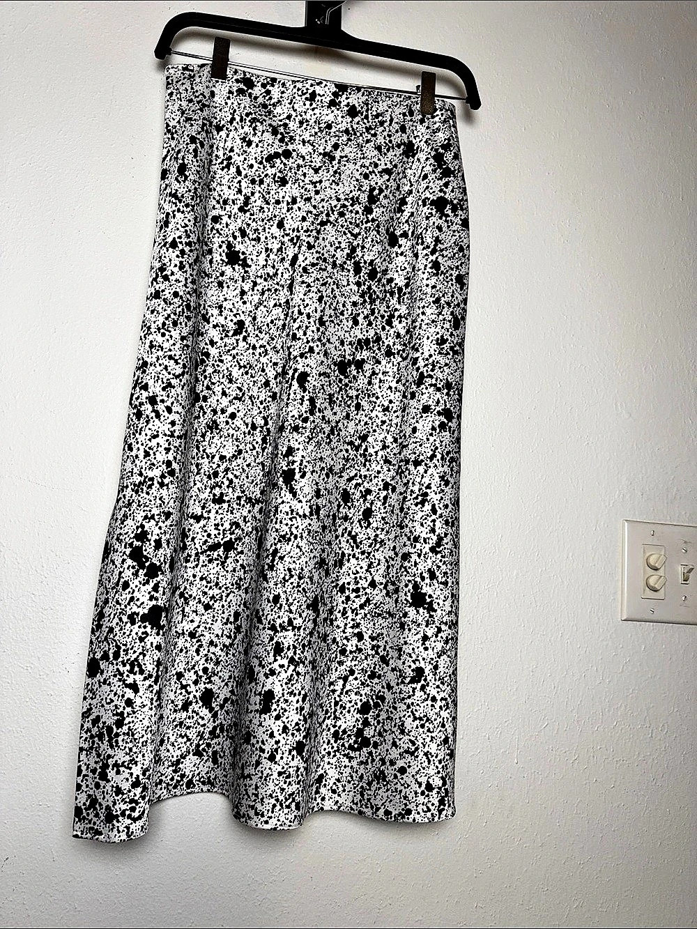 bar III Speckled Maxi Skirt in White & Black Size Small
